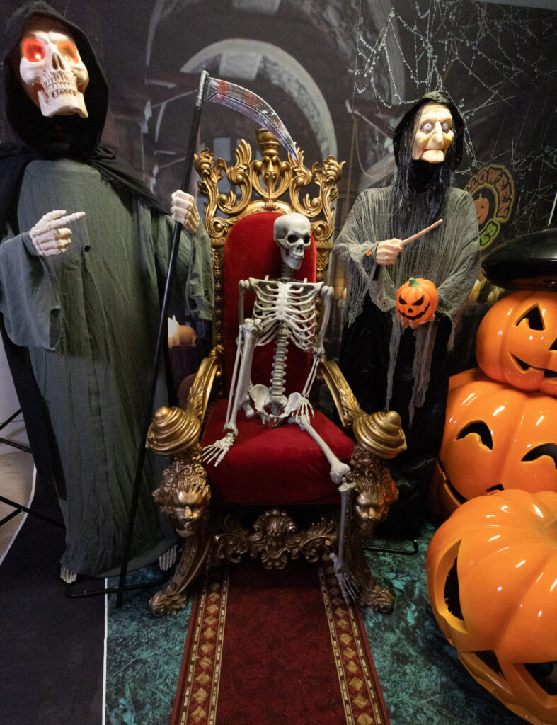 halloween props such as skeleton, witch, grim reaper and glass pumpkin from Halloween Scenes.